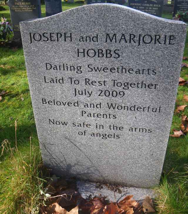 Image of headstone. Full inscription, if known, accompanying. Click for a larger view.