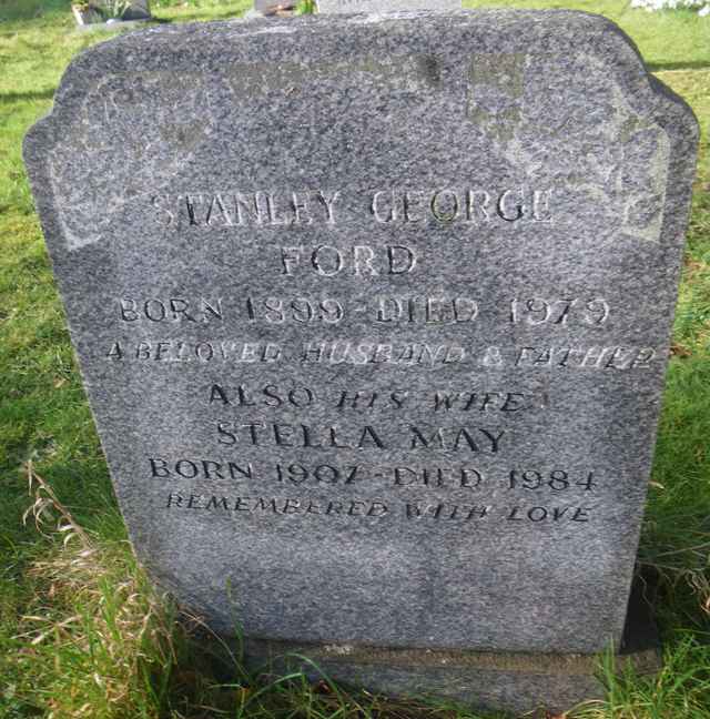 Image of headstone. Full inscription, if known, accompanying. Click for a larger view.