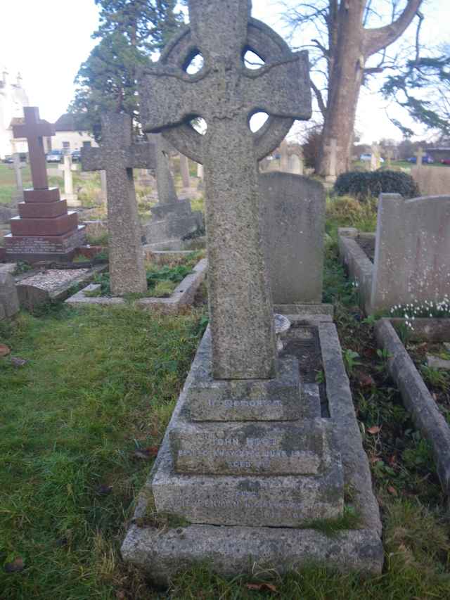 Image of headstone. Full inscription, if known, accompanying. Click for a larger view.