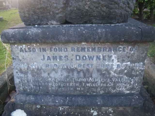 Image of headstone. Full inscription, if known, accompanying. Click for a larger view.