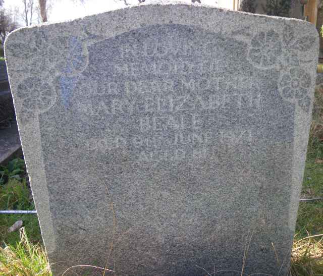 Image of headstone. Full inscription, if known, accompanying. Click for a larger view.