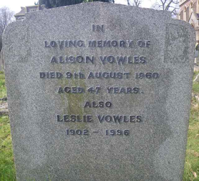 Image of headstone. Full inscription, if known, accompanying. Click for a larger view.