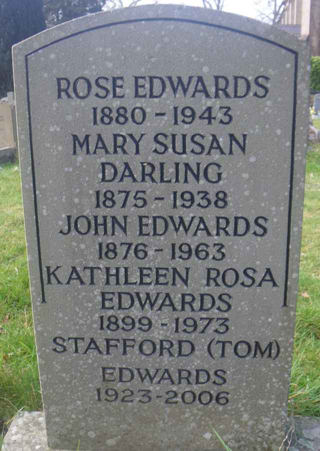 Image of headstone. Full inscription, if known, accompanying. Click for a larger view.