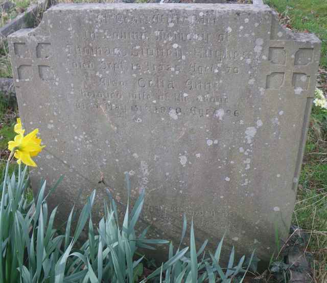 Image of headstone. Full inscription, if known, accompanying. Click for a larger view.