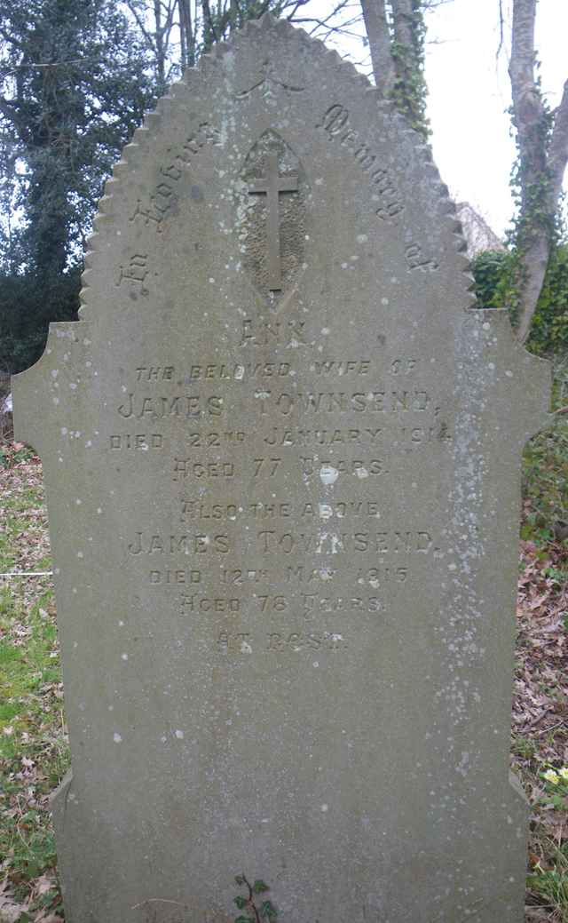 Image of headstone. Full inscription, if known, accompanying. Click for a larger view.