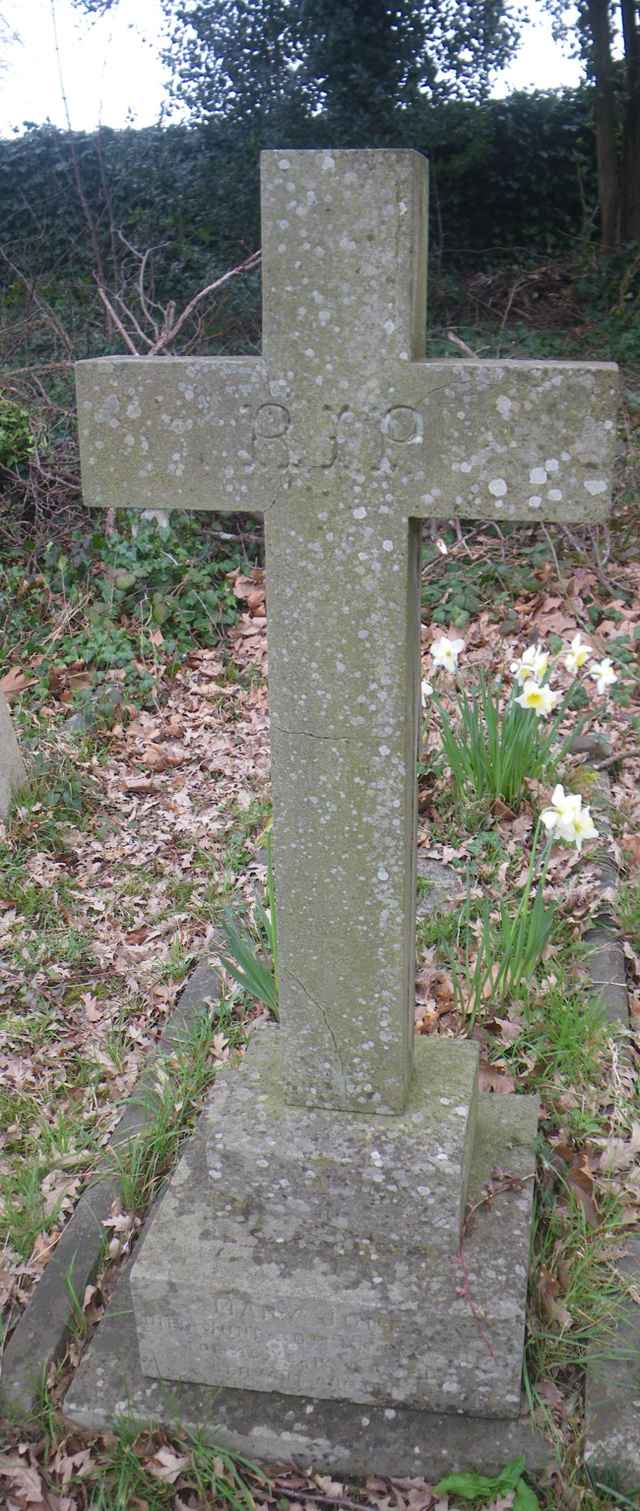 Image of headstone. Full inscription, if known, accompanying. Click for a larger view.