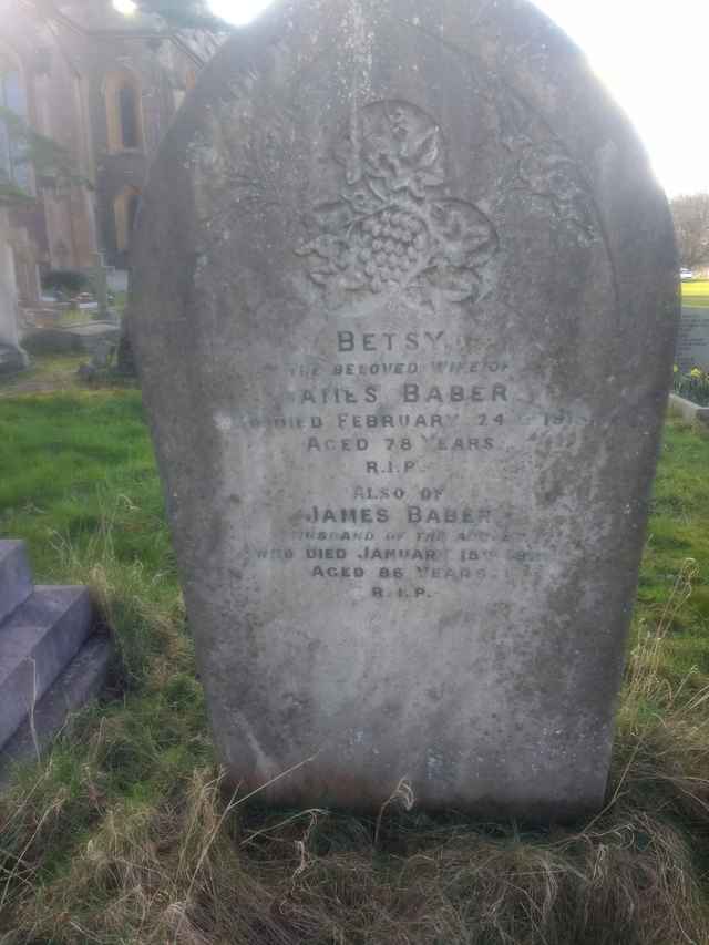 Image of headstone. Full inscription, if known, accompanying. Click for a larger view.