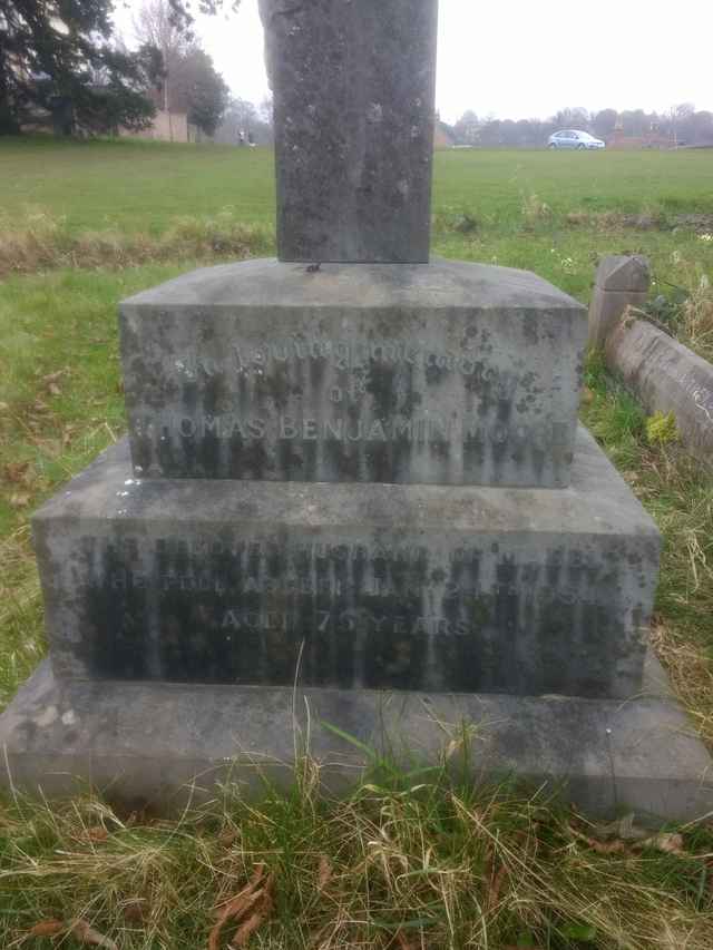 Image of headstone. Full inscription, if known, accompanying. Click for a larger view.