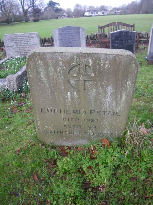 Image of headstone. Full inscription, if known, accompanying. Click for a larger view.