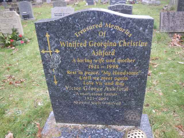 Image of headstone. Full inscription, if known, accompanying. Click for a larger view.