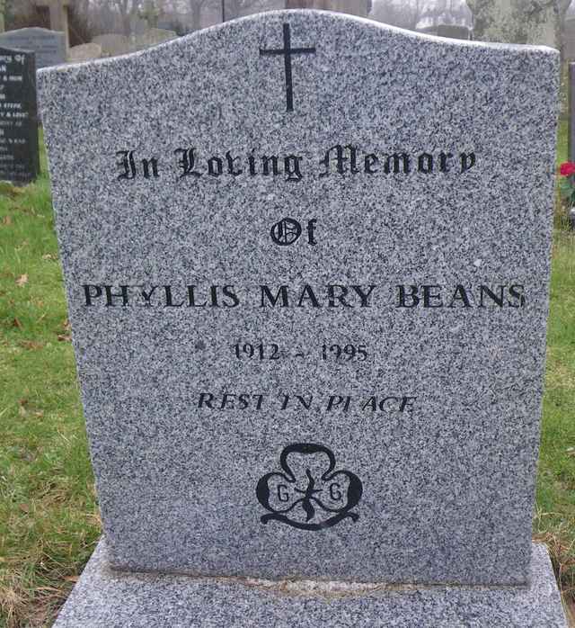 Image of headstone. Full inscription, if known, accompanying. Click for a larger view.