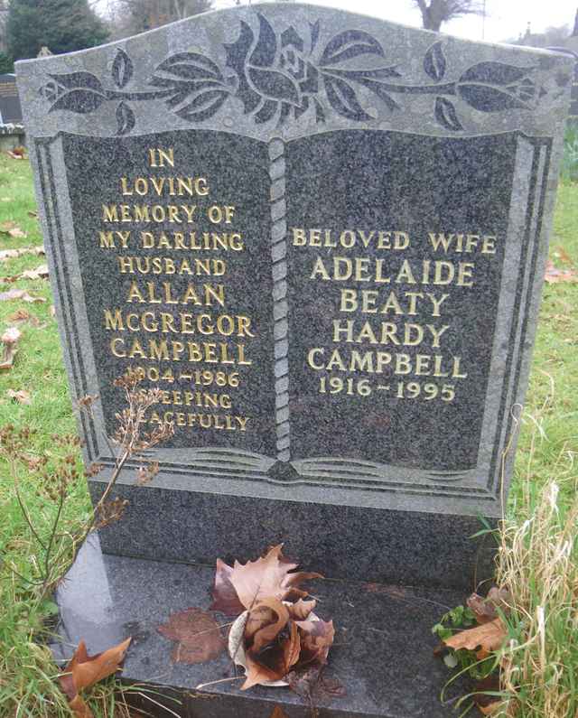 Image of headstone. Full inscription, if known, accompanying. Click for a larger view.