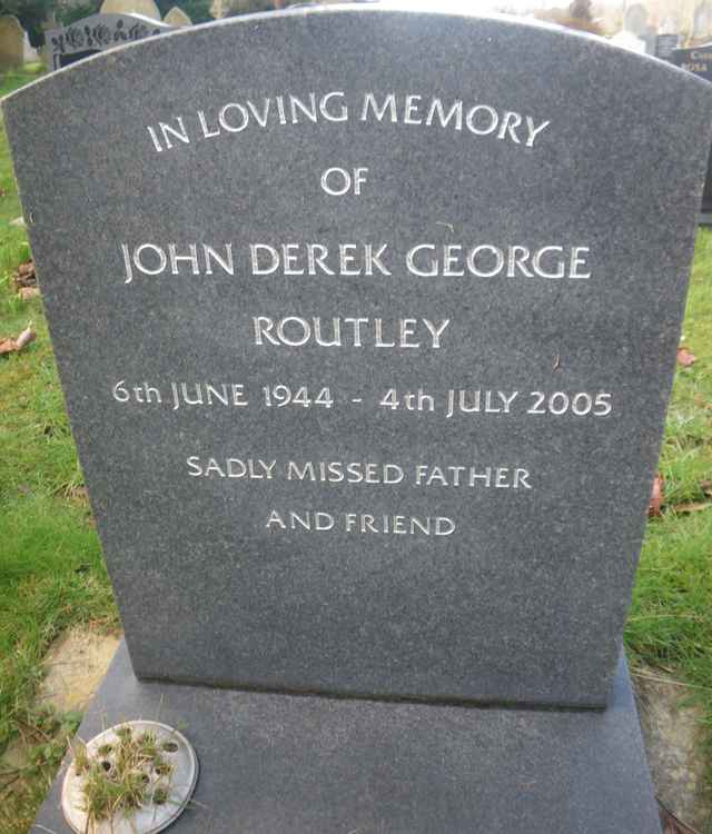 Image of headstone. Full inscription, if known, accompanying. Click for a larger view.