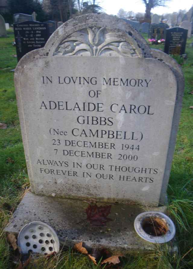 Image of headstone. Full inscription, if known, accompanying. Click for a larger view.