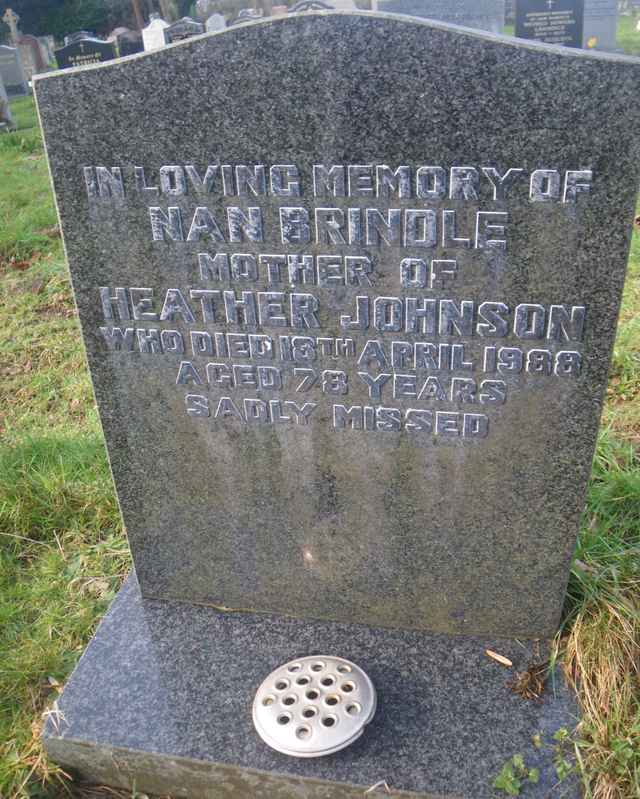 Image of headstone. Full inscription, if known, accompanying. Click for a larger view.