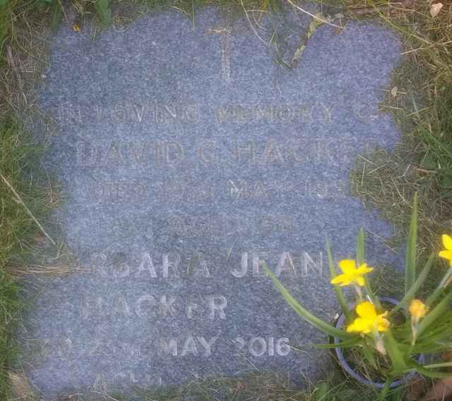 Image of headstone. Full inscription, if known, accompanying. Click for a larger view.