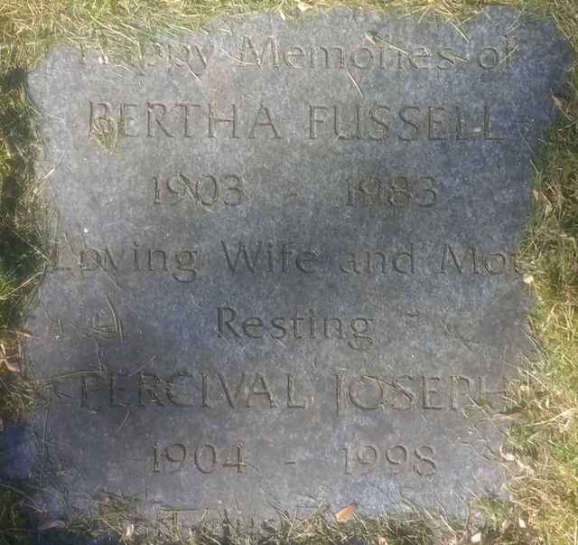 Image of headstone. Full inscription, if known, accompanying. Click for a larger view.