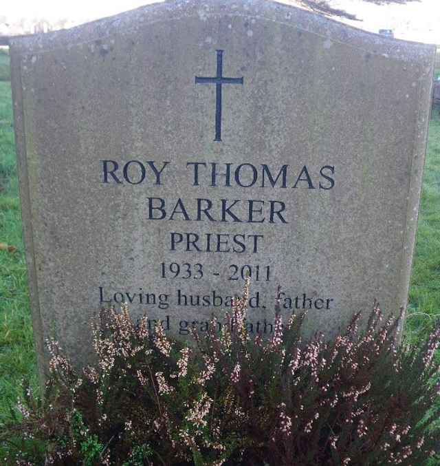 Image of headstone. Full inscription, if known, accompanying. Click for a larger view.